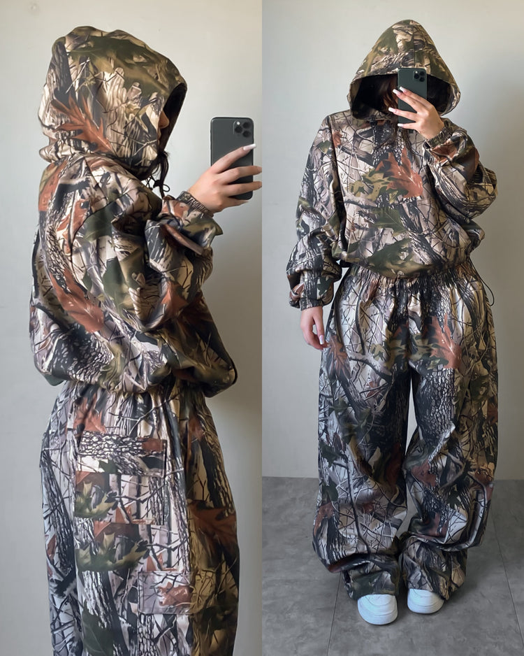 CONJUNTO CAMO UNISEX🥷🏻 (hoodie cortavientos +pantalón cargo) OVERSIZED