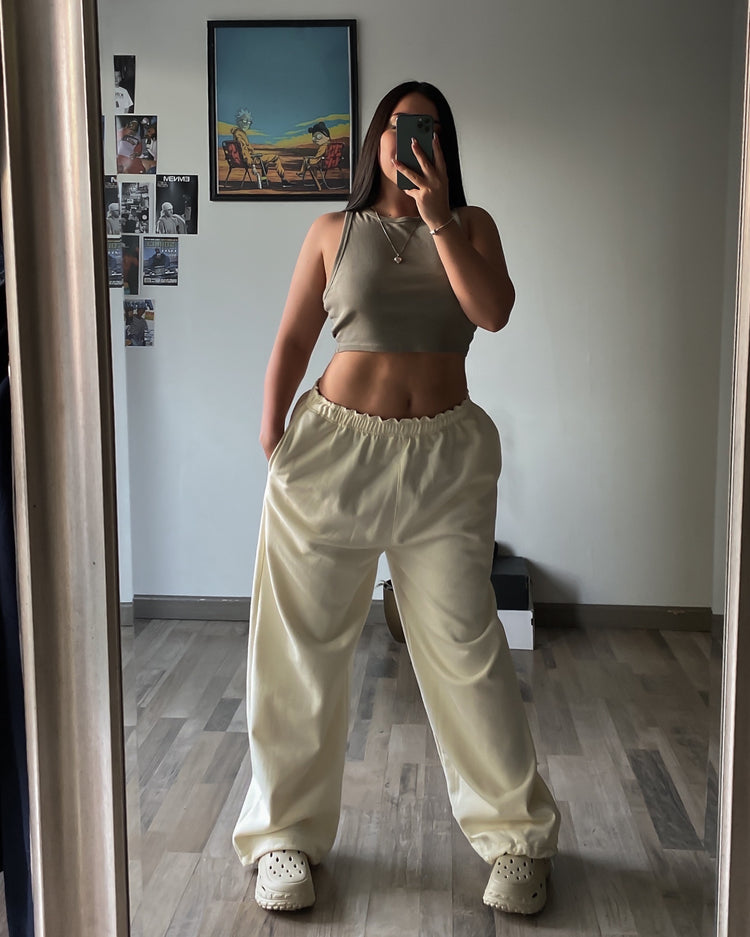 CONJUNTO BEIGE UNISEX