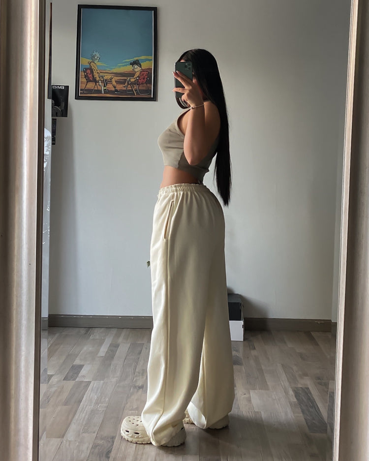 CONJUNTO BEIGE UNISEX