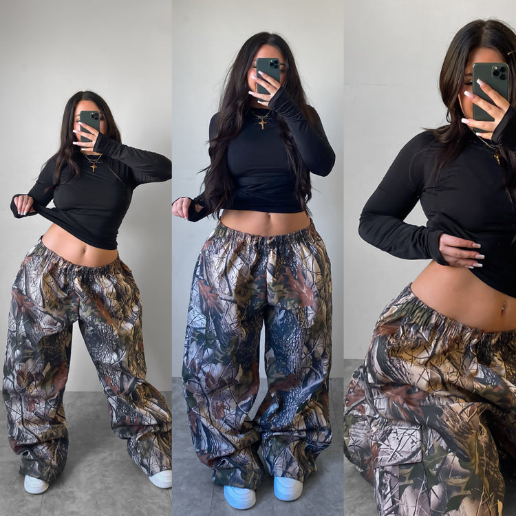 CONJUNTO CAMO UNISEX🥷🏻 (hoodie cortavientos +pantalón cargo) OVERSIZED
