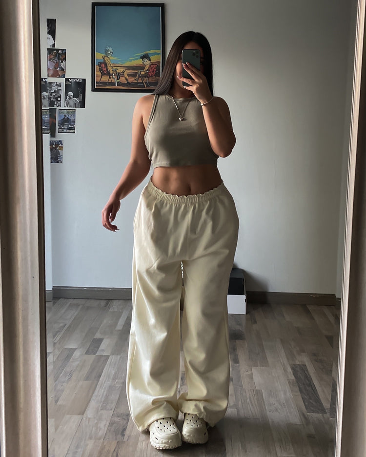 CONJUNTO BEIGE UNISEX