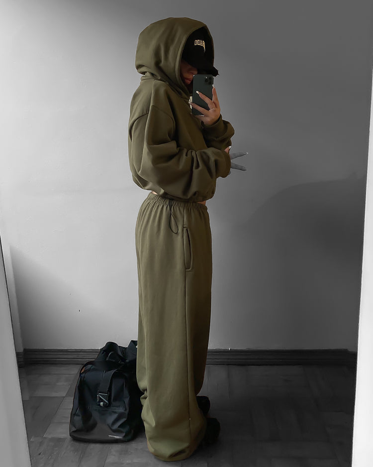 Pantalón buzo pretina angosta unisex