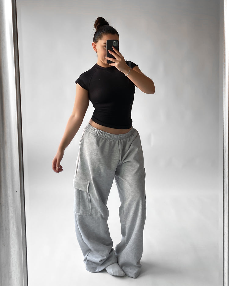 Pantalón buzo cargo unisex talla 2