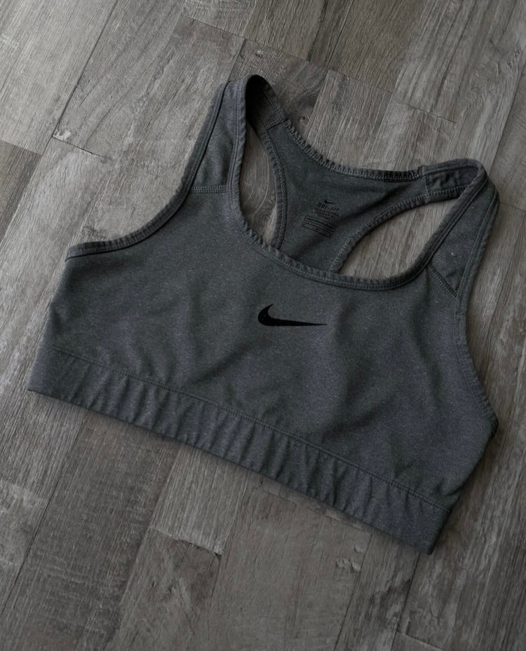 Top Nike M