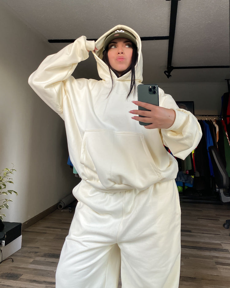 CONJUNTO BEIGE UNISEX