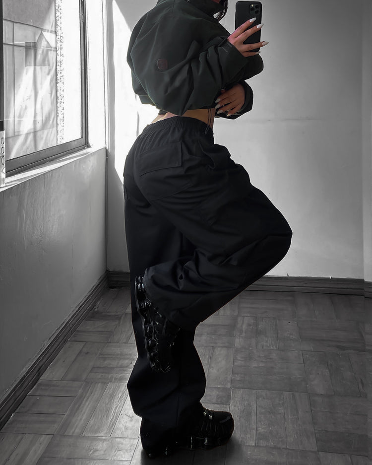 PANTALÓN CARGO NEGRO repelente al agua//windproof unisex