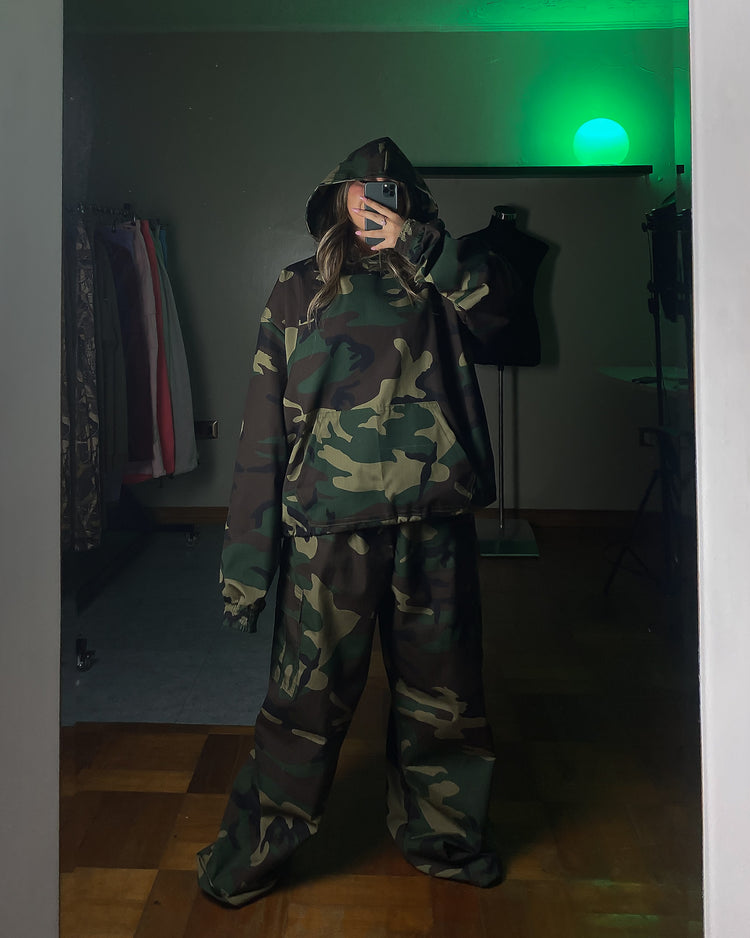 CONJUNTO MILITAR UNISEX🥷🏻 (hoodie cortavientos +pantalón cargo) OVERSIZED
