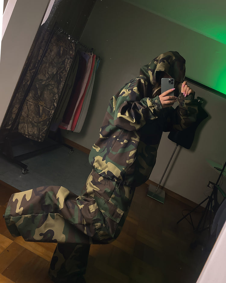 CONJUNTO MILITAR UNISEX🥷🏻 (hoodie cortavientos +pantalón cargo) OVERSIZED