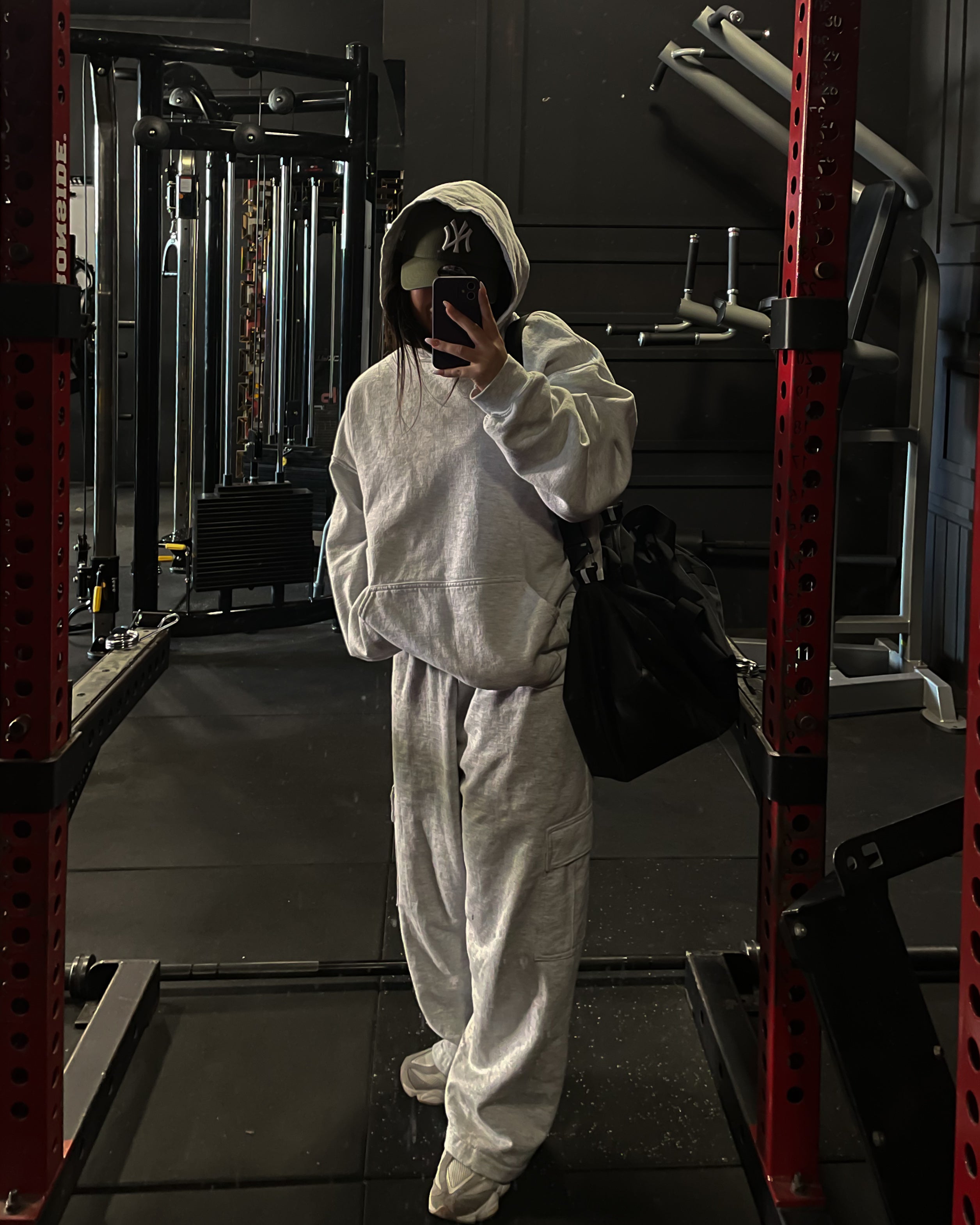 CONJUNTO ALGODON GRUESO//PANTALON CARGO// HOODIE BOXYFIT//UNISEX