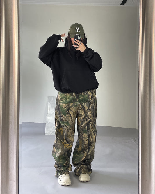 BOXY FIT HOODIE NEGRO