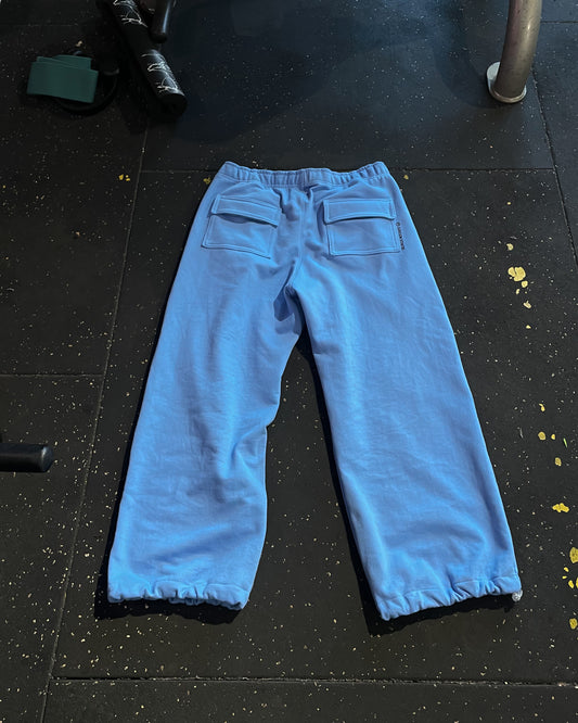 Pantalon buzo GS bolsillos SKY BLUE
