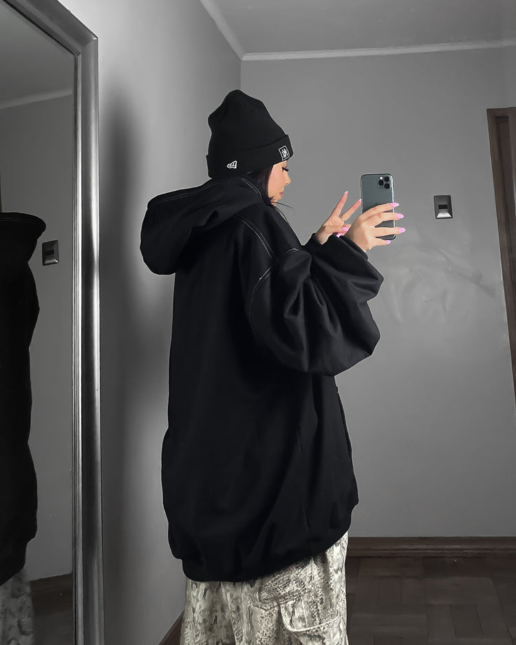 NOT BASIC HOODIE OVERSIZED