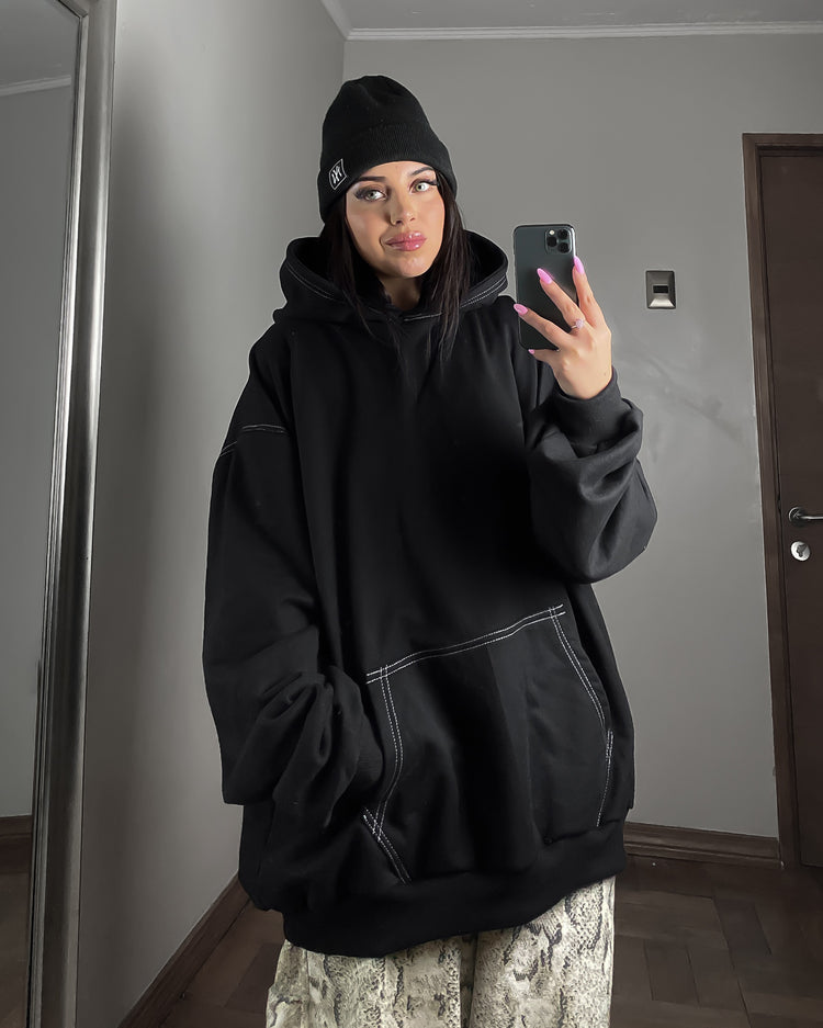 NOT BASIC HOODIE OVERSIZED