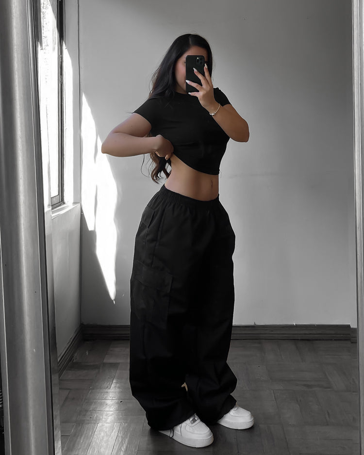 PANTALÓN CARGO NEGRO repelente al agua//windproof unisex