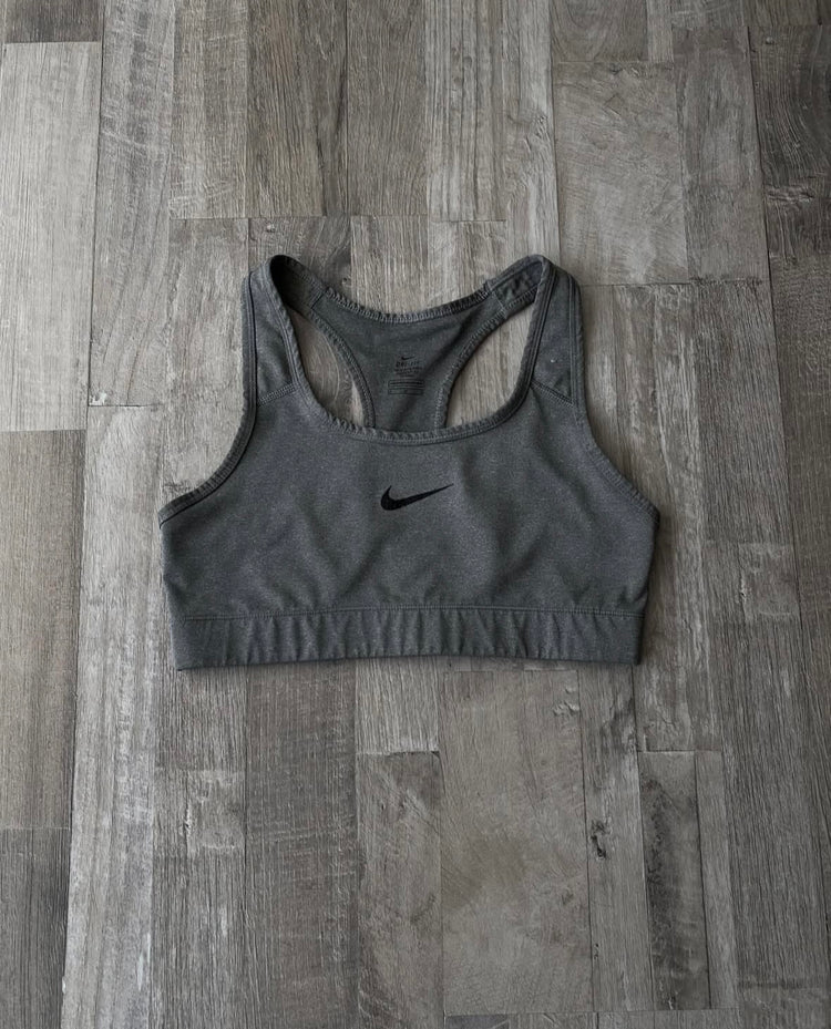 Top Nike M